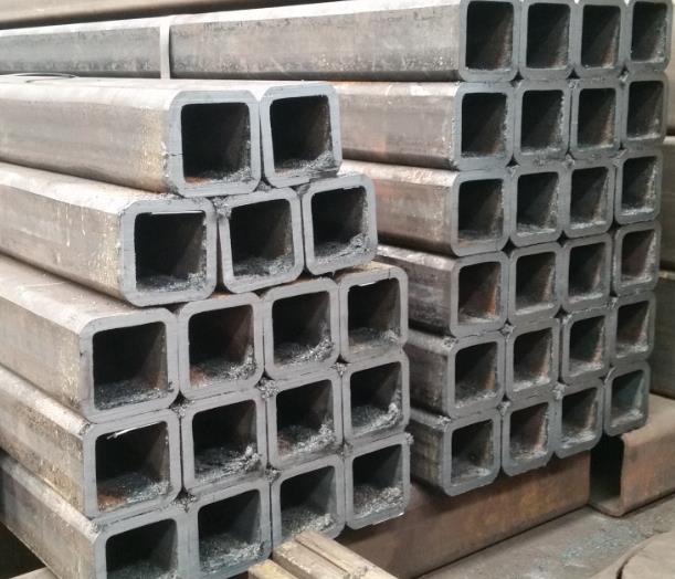 ���ױ�����η���